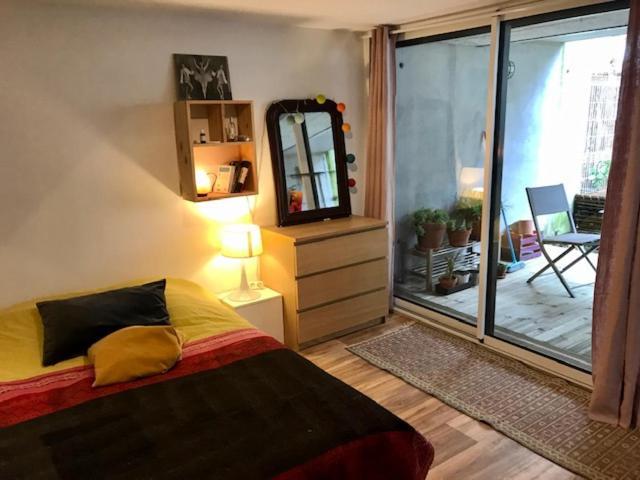 Chambre Darwin Sdb Wc Et Terrasse Prives Apartment Бордо Екстериор снимка